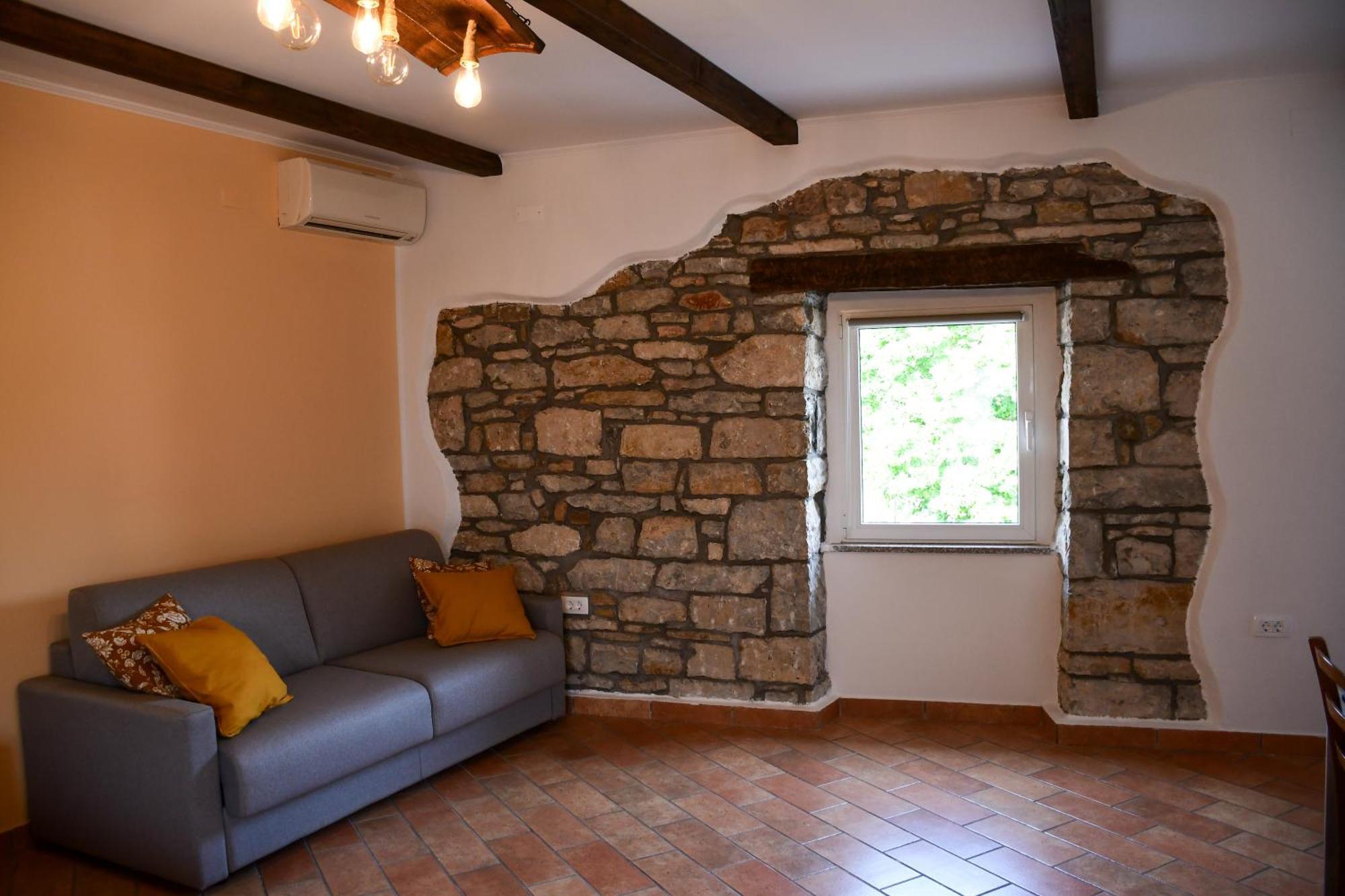 Razman Wine Rooms Gračišče Buitenkant foto