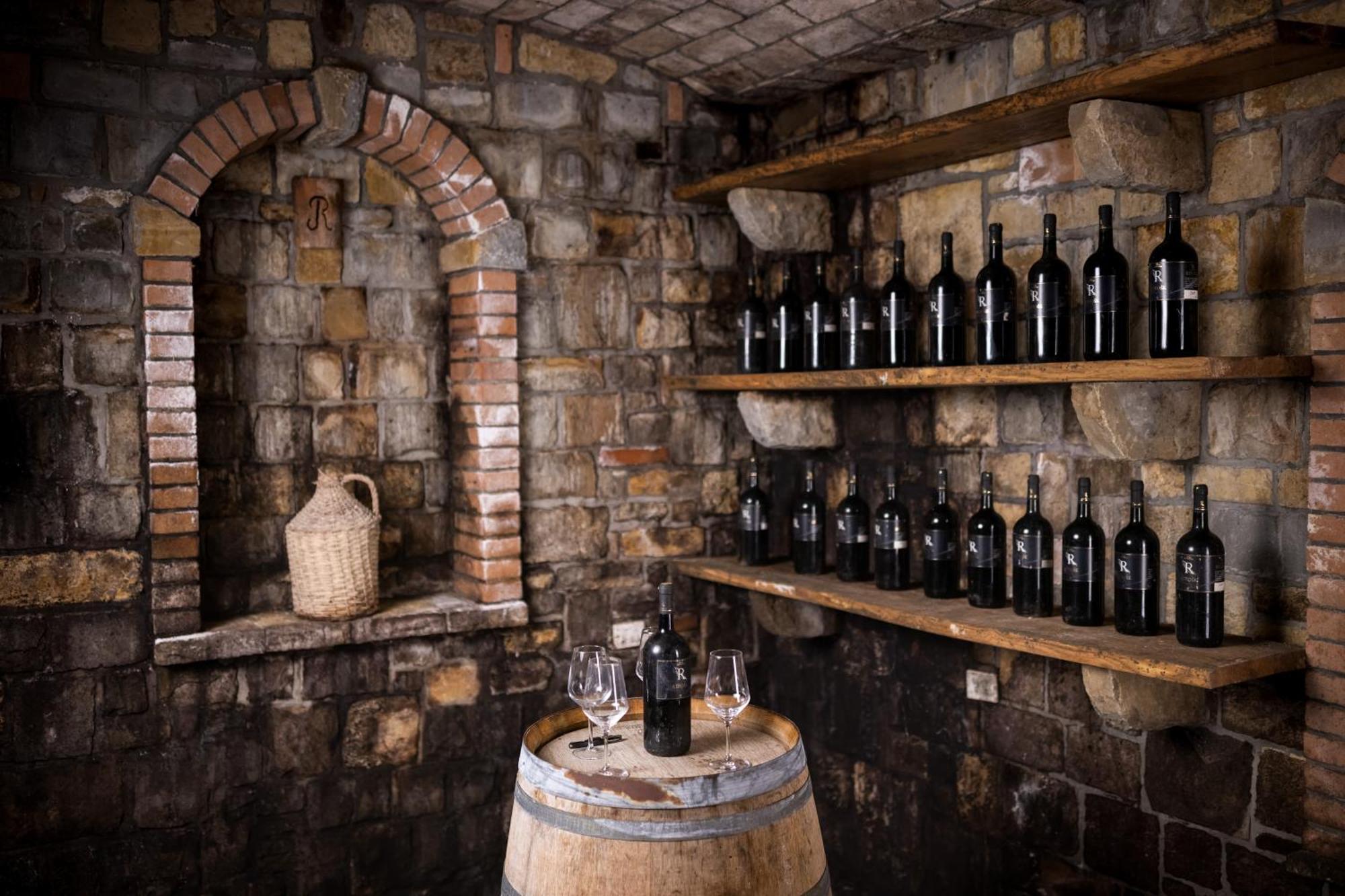 Razman Wine Rooms Gračišče Buitenkant foto